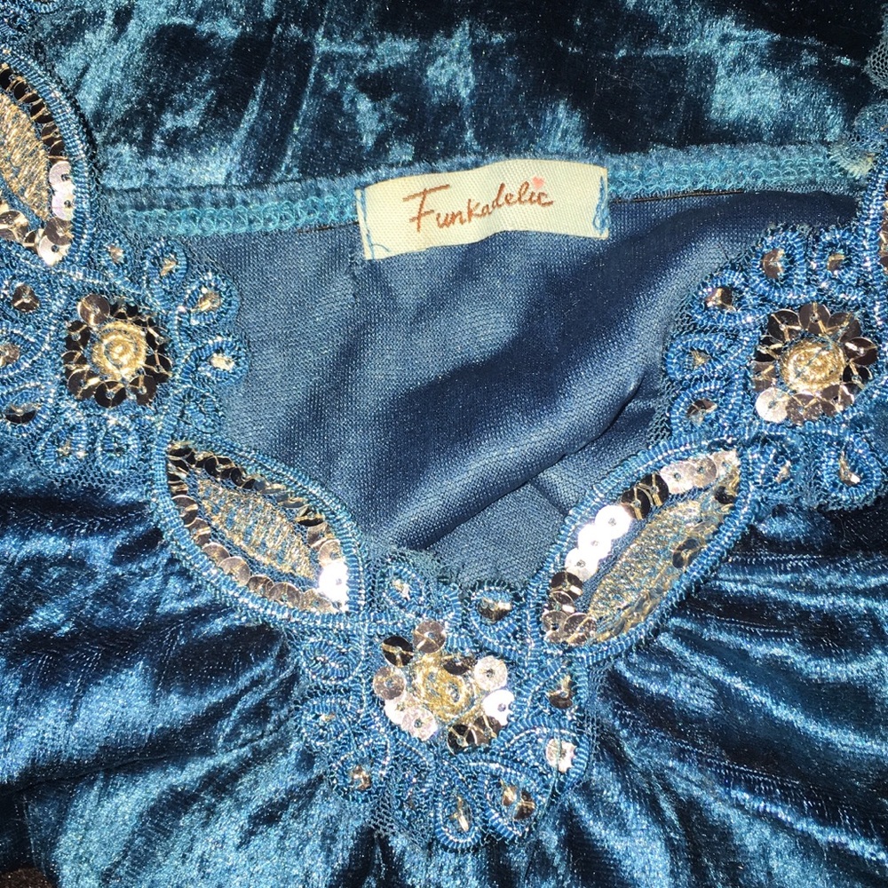 Velvet Teal Tank Top With Silver Lace Detailing